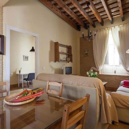 Precioso Apartamento - Localizacion Ideal **Wifi - A/C** Севилья Экстерьер фото
