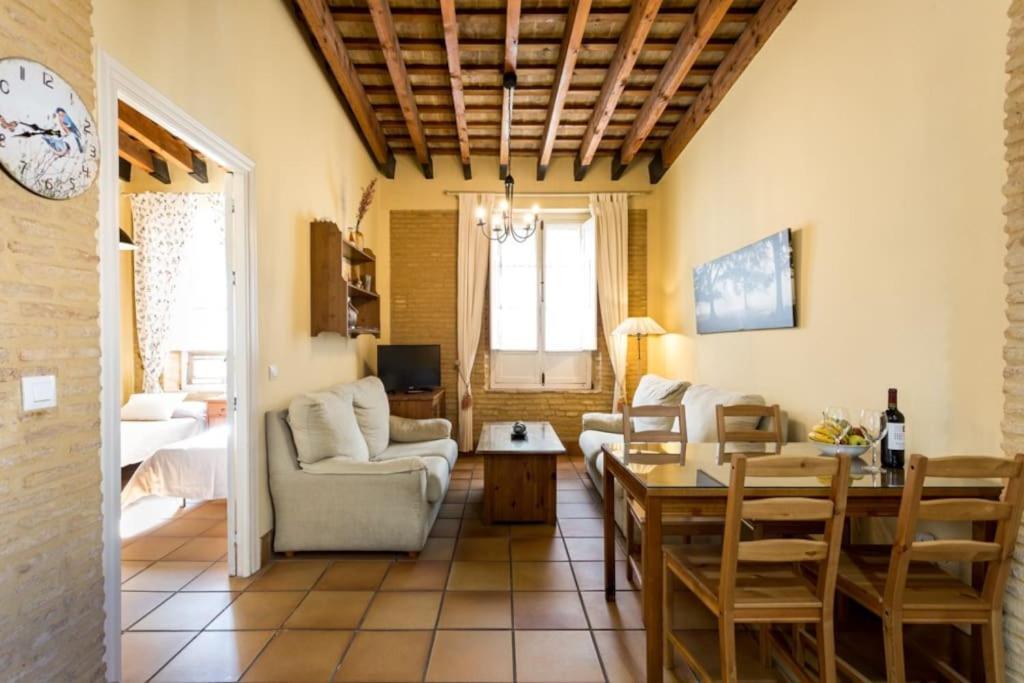 Precioso Apartamento - Localizacion Ideal **Wifi - A/C** Севилья Экстерьер фото