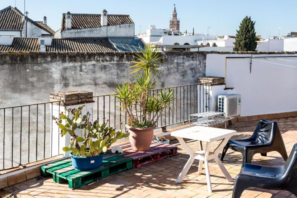 Precioso Apartamento - Localizacion Ideal **Wifi - A/C** Севилья Экстерьер фото